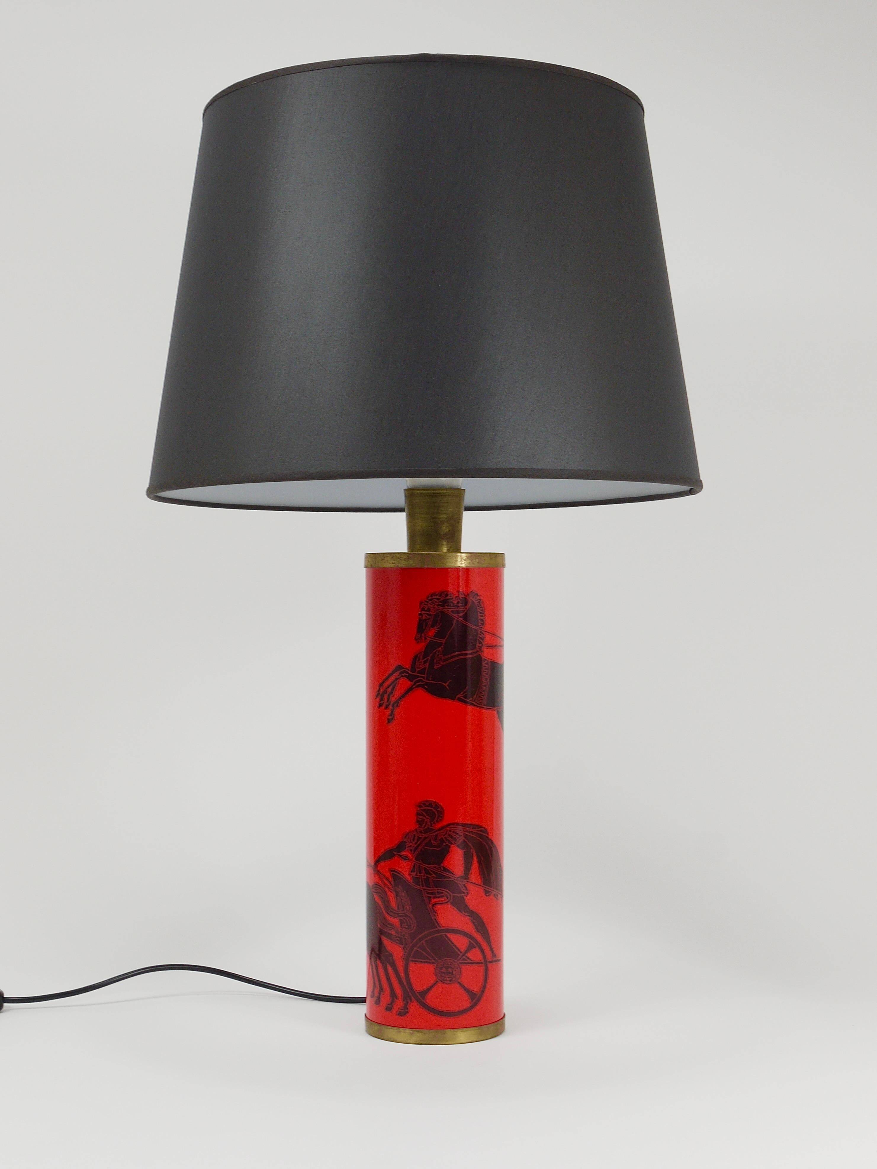 Piero Fornasetti Grande table lamp Bighe red and black mid-century, Italy, 1950s