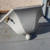 Metal planter
