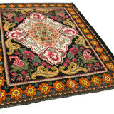 Moldovian rose kilim 220 x 163 cm