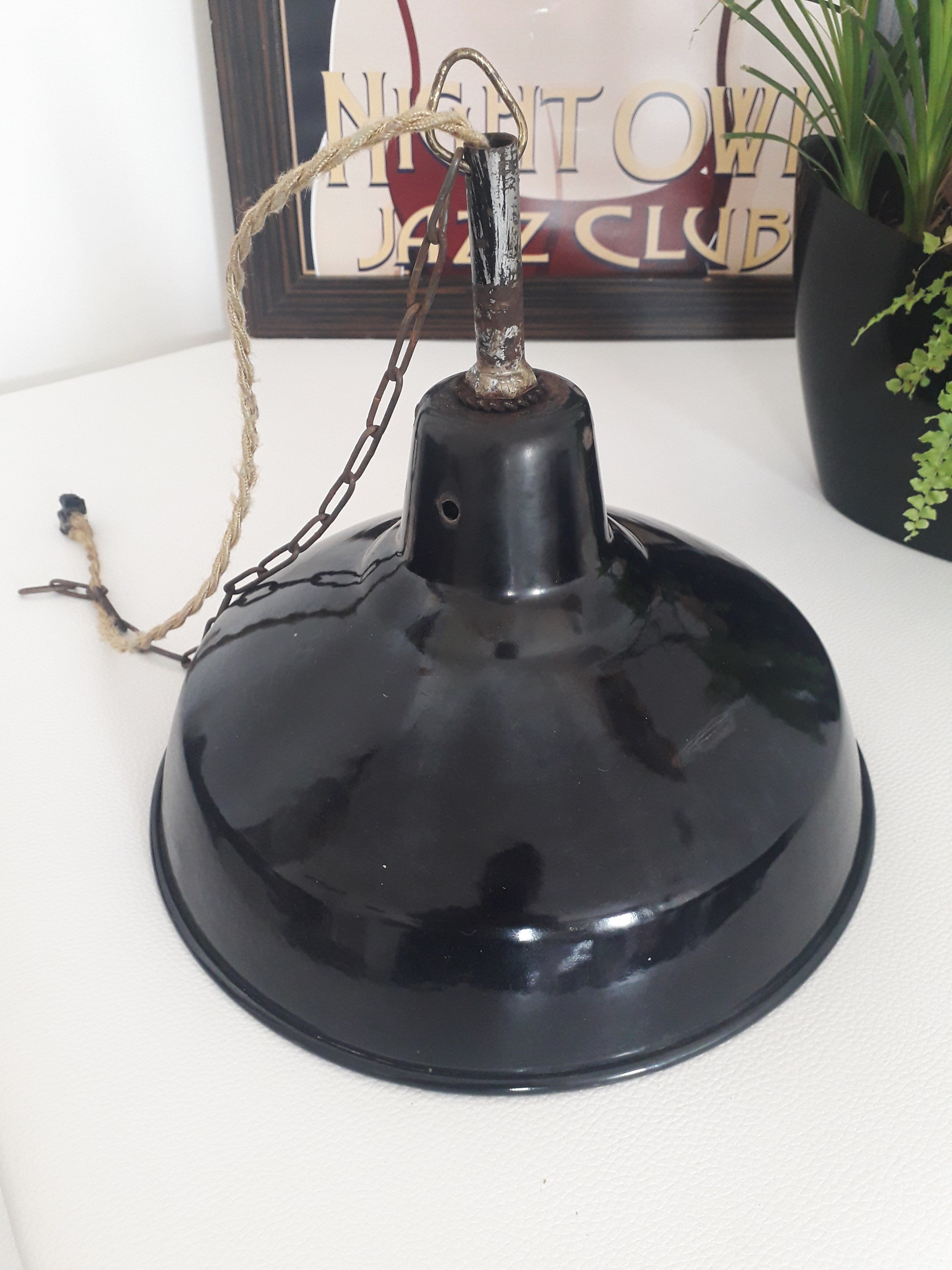 Industrial suspension - enamelled sheet black and white - ø 30 cm -1940-50