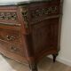 Commode style Louis XVI