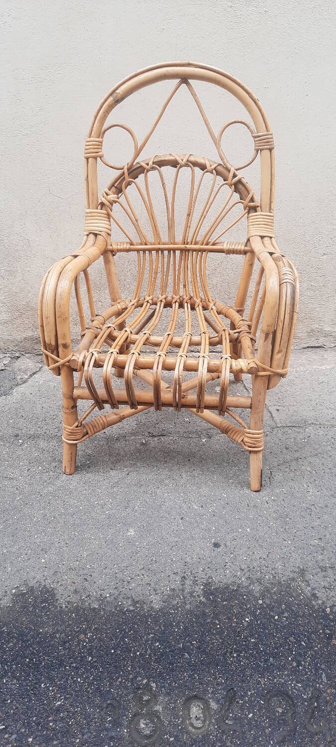 Rattan children's armchair