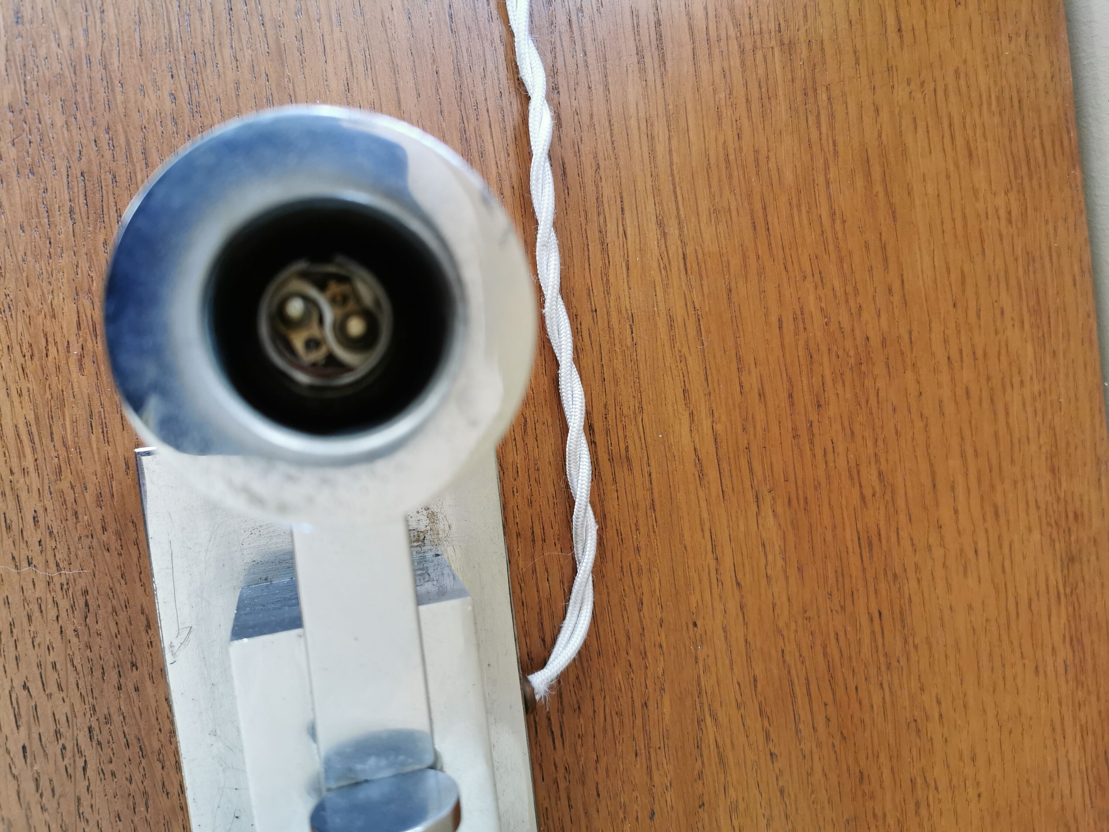 Art deco lamp foot in chrome metal