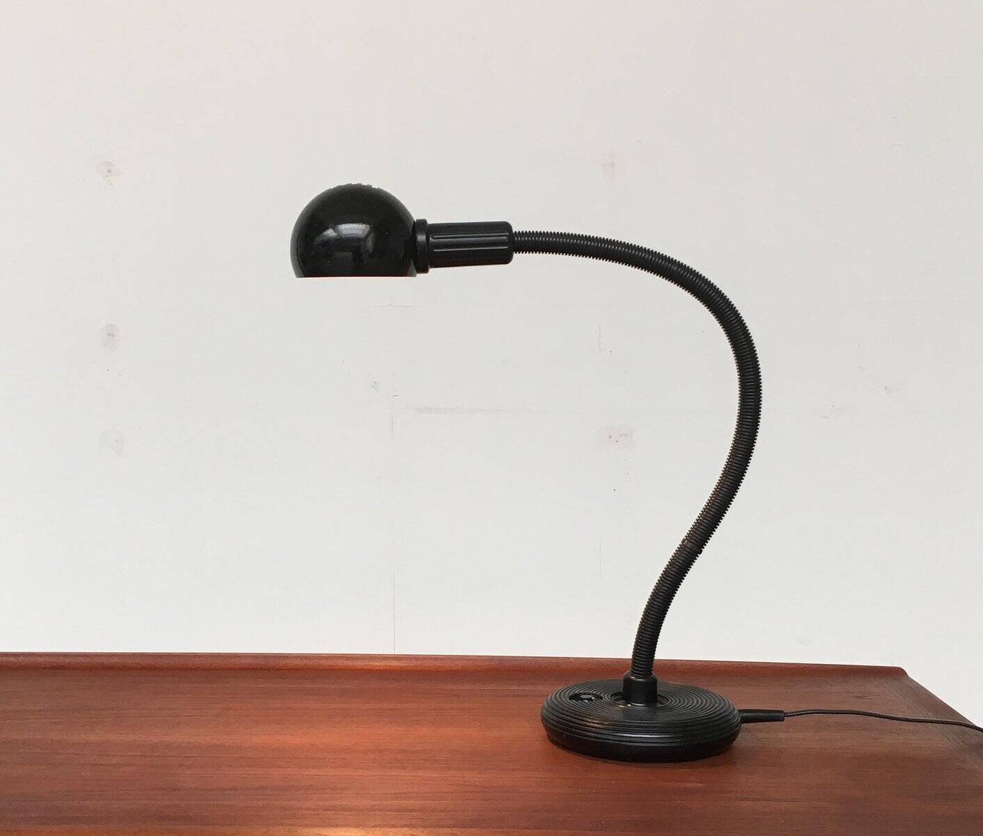 Vintage Italian table lamp by Isao Hosoe for Valenti Luce.