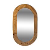 Swedish oval mirror in pine, Scandinavian design from the 1980s.