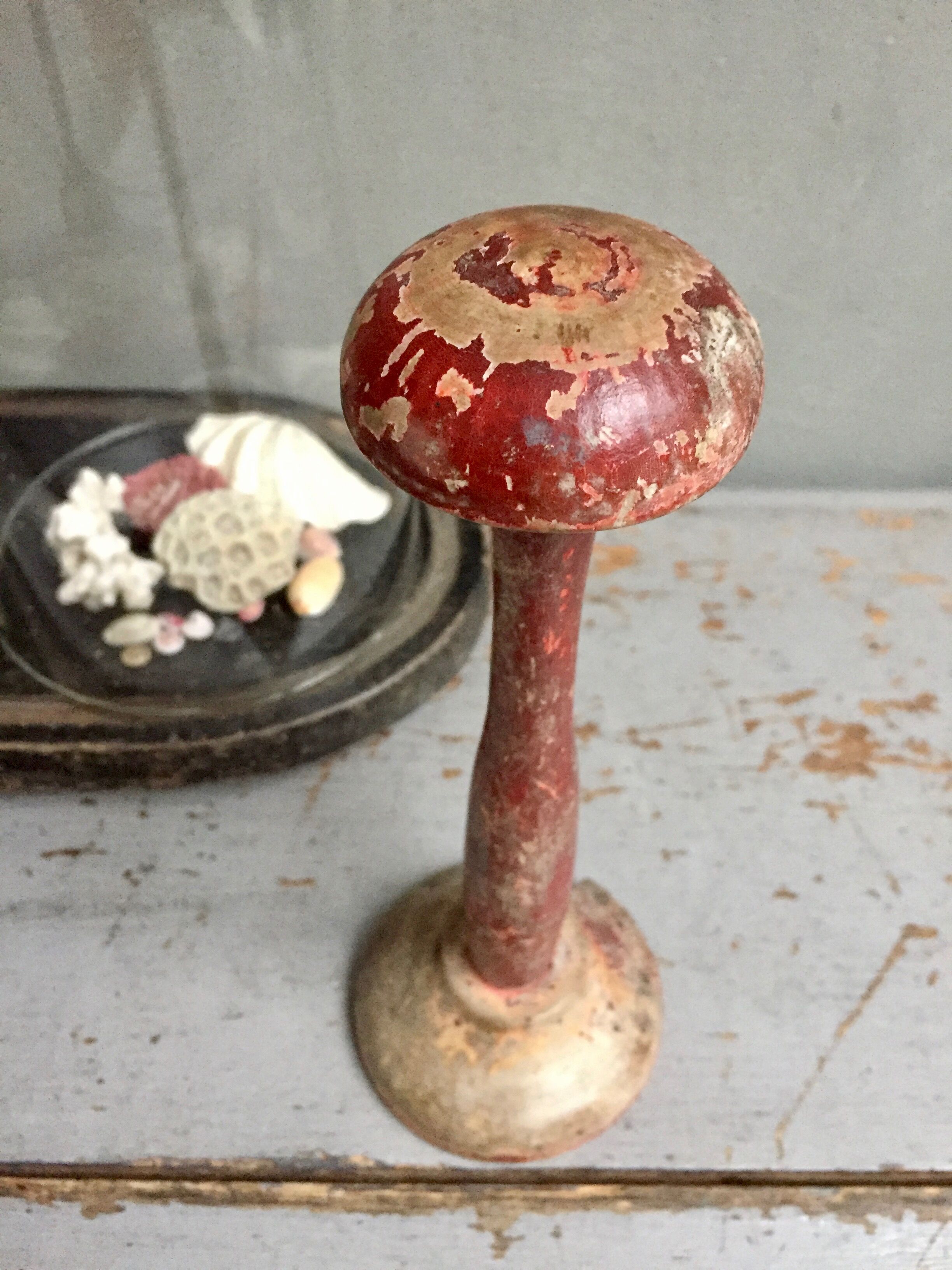 Wabi Sabi's trendy hat holder