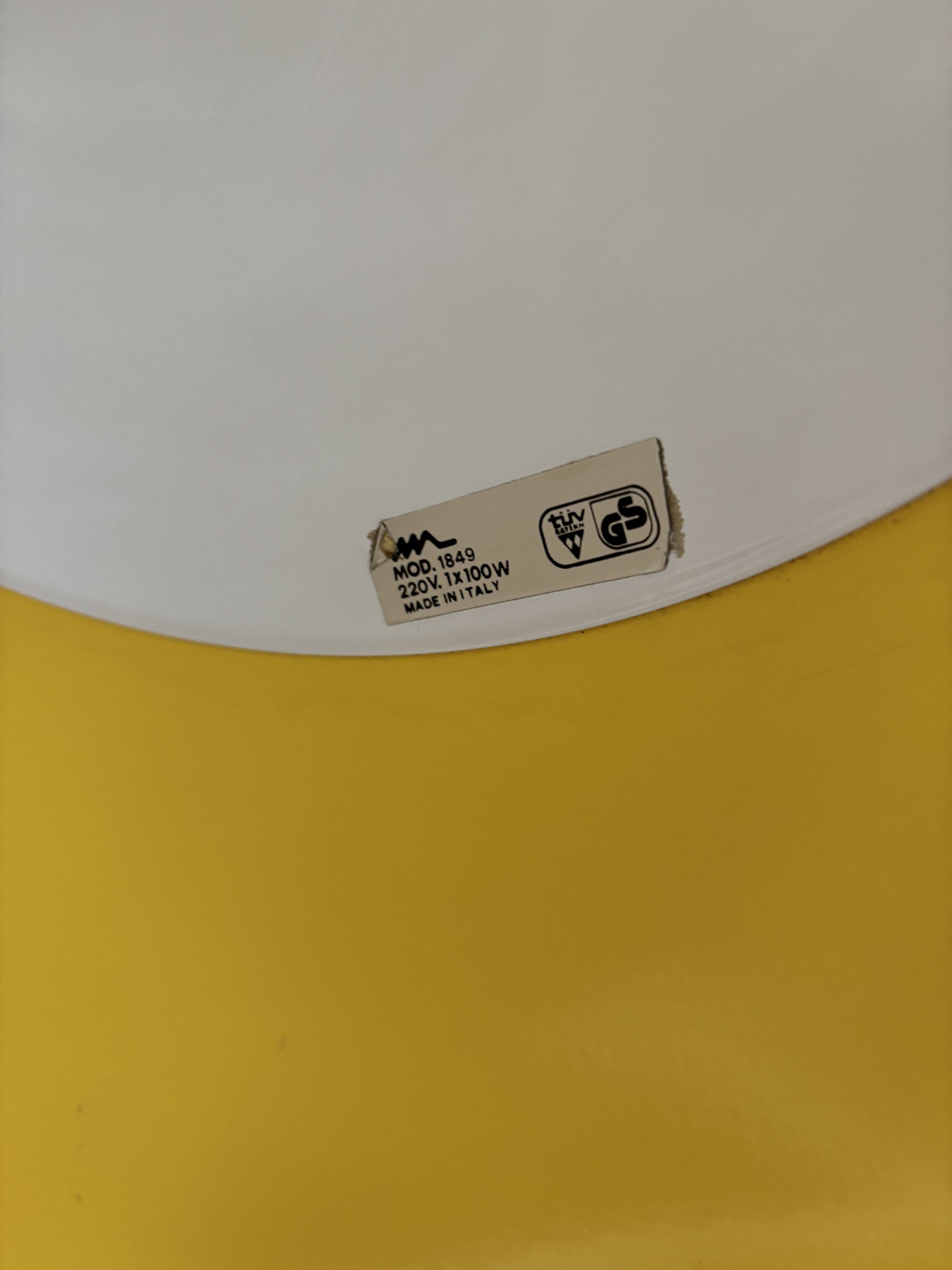 Martinelli Luce “Lampara” 1849 pendant lamp by Elio Martinelli – rare yello