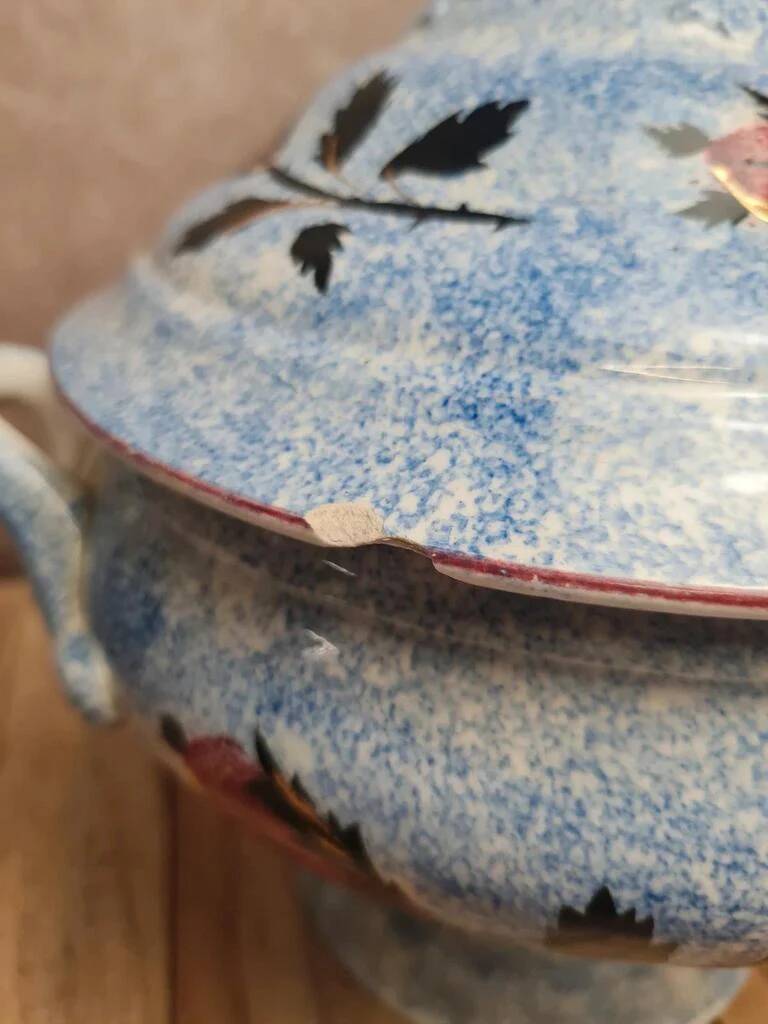 Antique Gien soup tureen with blue thistle decoration, ironstone.