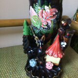 Kitsch vase