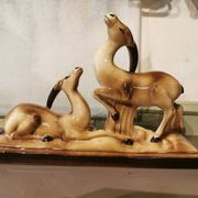 Couple d'antilopes art déco en céramique
