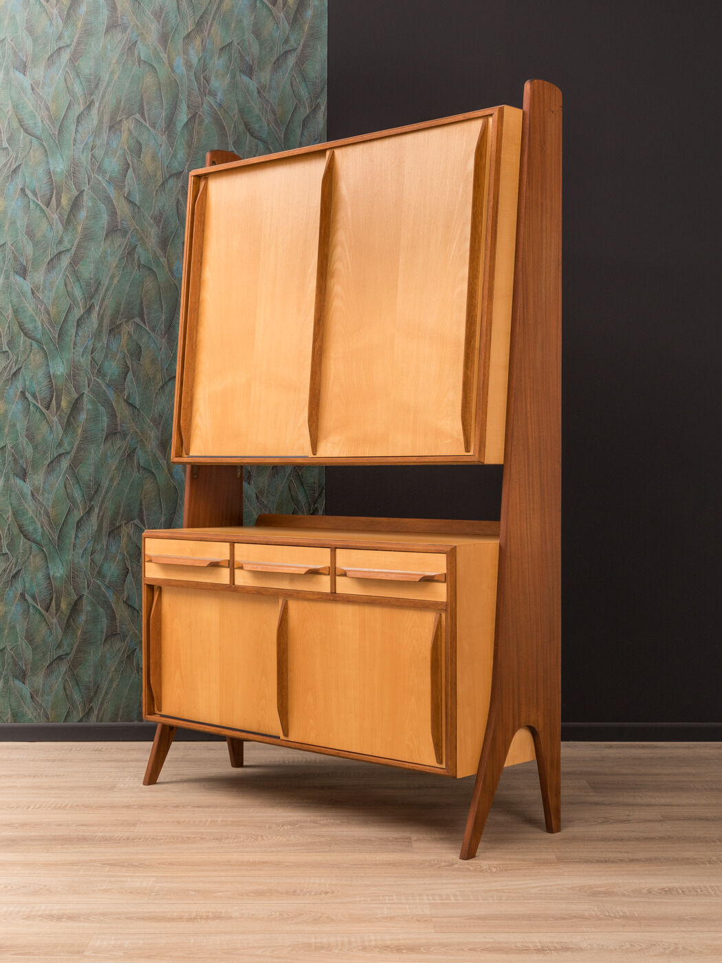 Buffet, shelving system from the 1950s