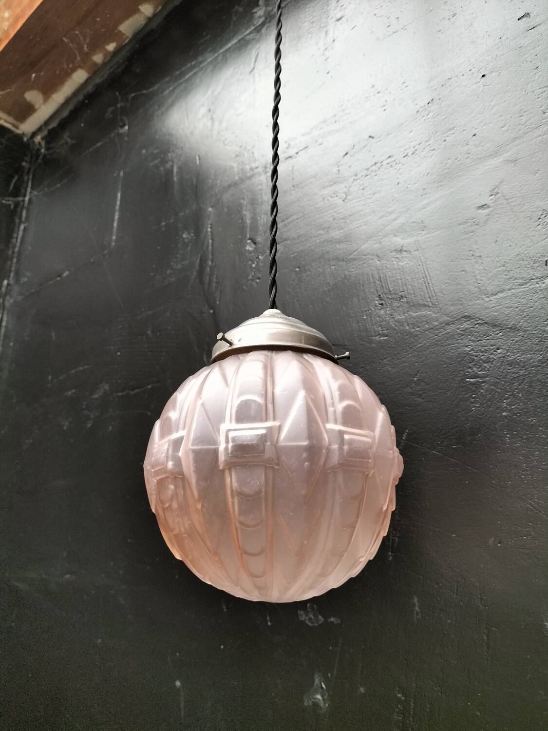 Art Deco glass suspension