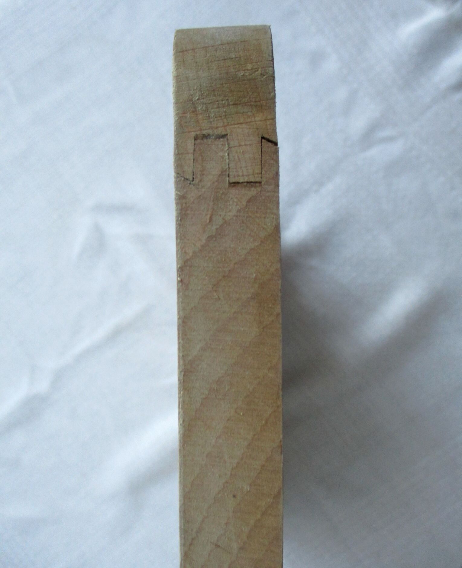 Planche à découper en bois