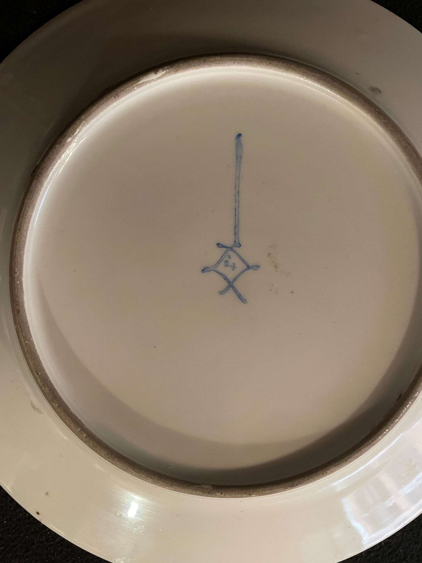 Porcelain plates in the style of Sèvres