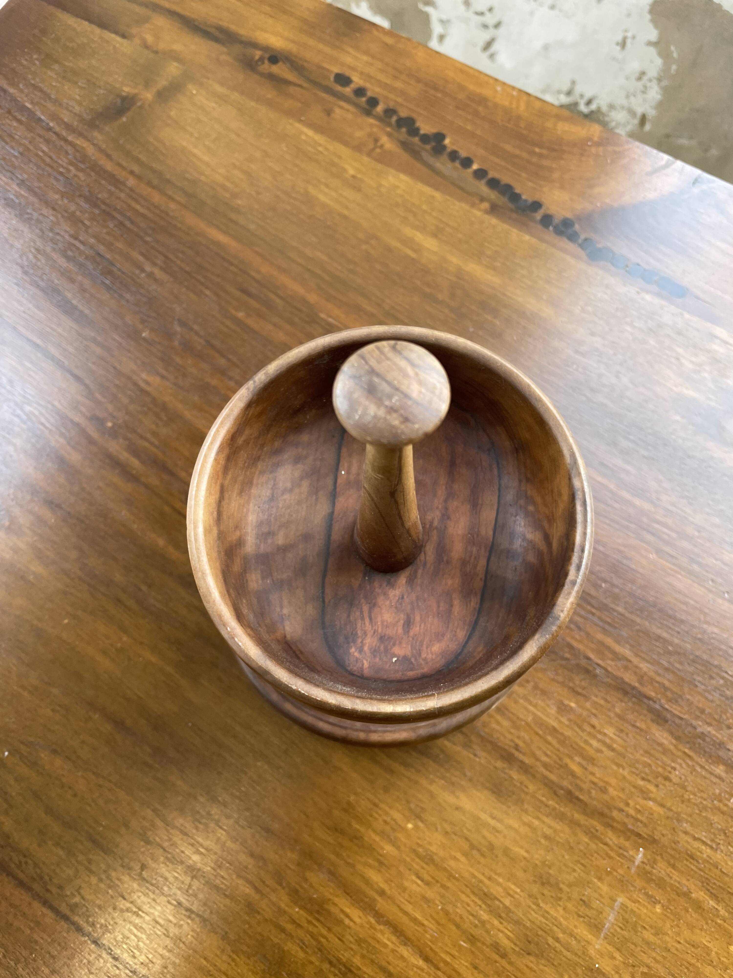 Wooden cocktail dish