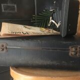 Suitcase reinforced cardboard