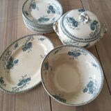 Lot 11 assiettes, soupière, saladier et plat Sarreguemines modèle Royat U x C