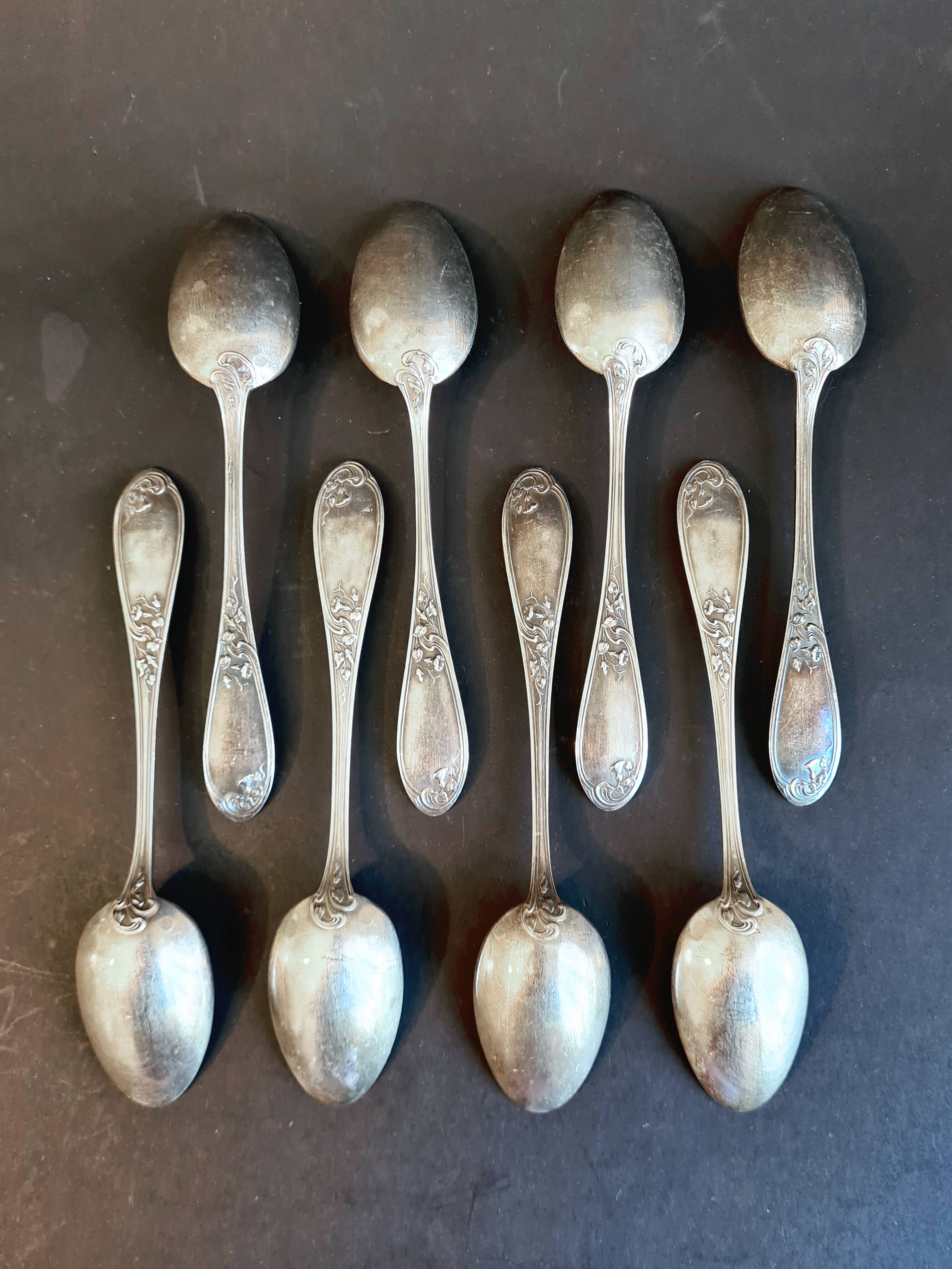 Vintage elegance: Set of 8 small silver-plated metal spoons – Ref 26