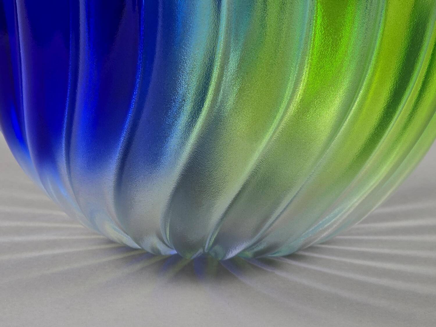 Vintage 1980s Walther Glas 'Solaris' Art Glass Swirl Bowl.