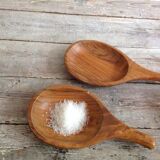 Duo of wooden dishes