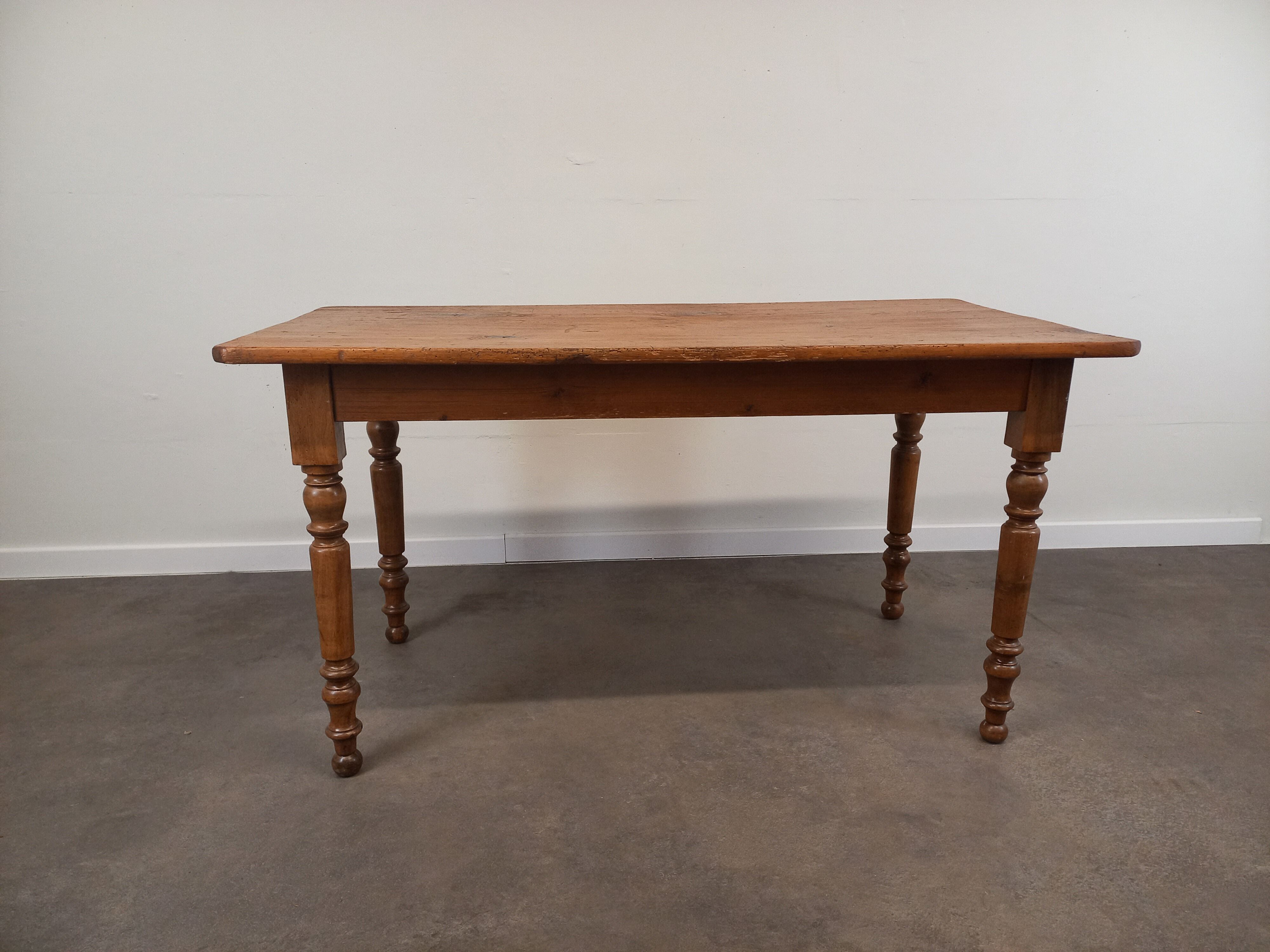 Farm table 140 cm