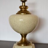 The dolphin "oricourt" table lamp