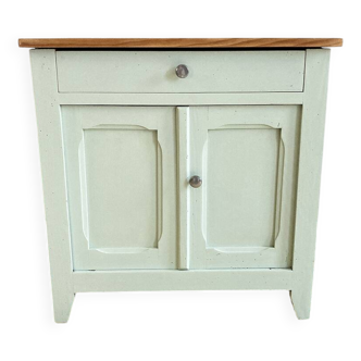 Petit buffet en bois