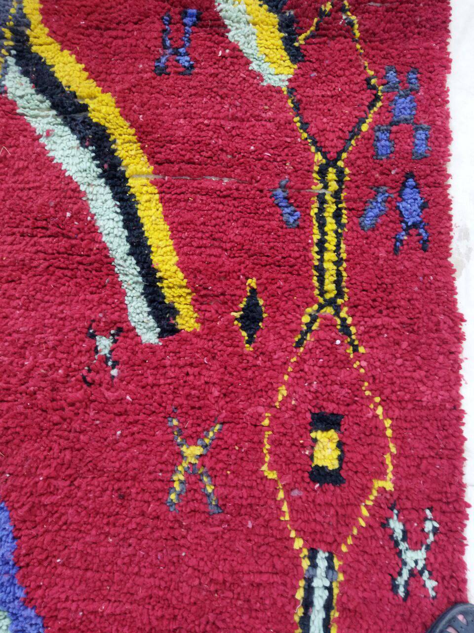 Handmade red moroccan berber rug 300 x 200 cm