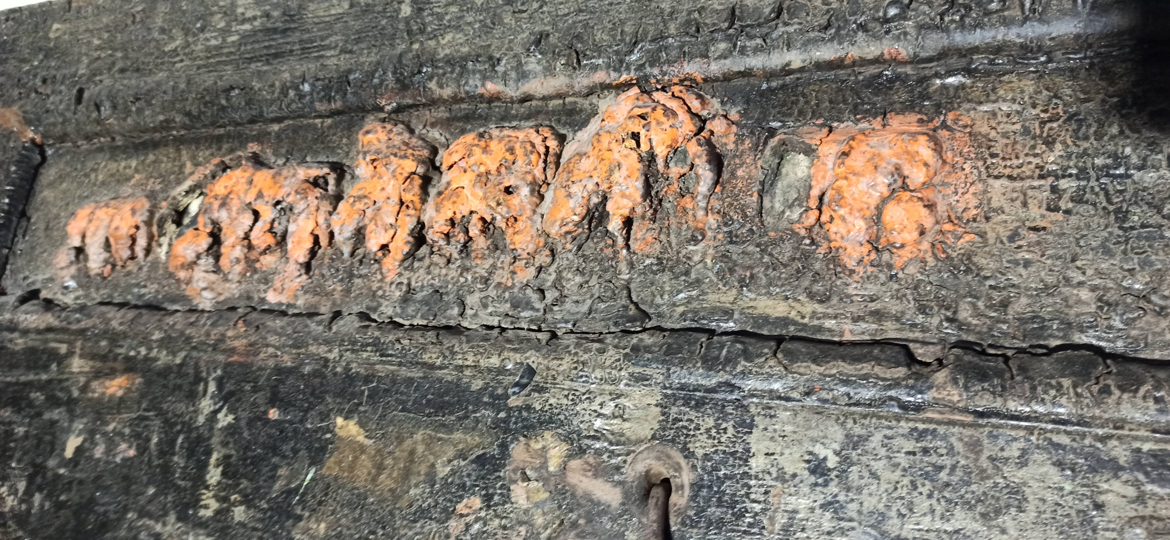 Porte ancienne en bois avec cadre