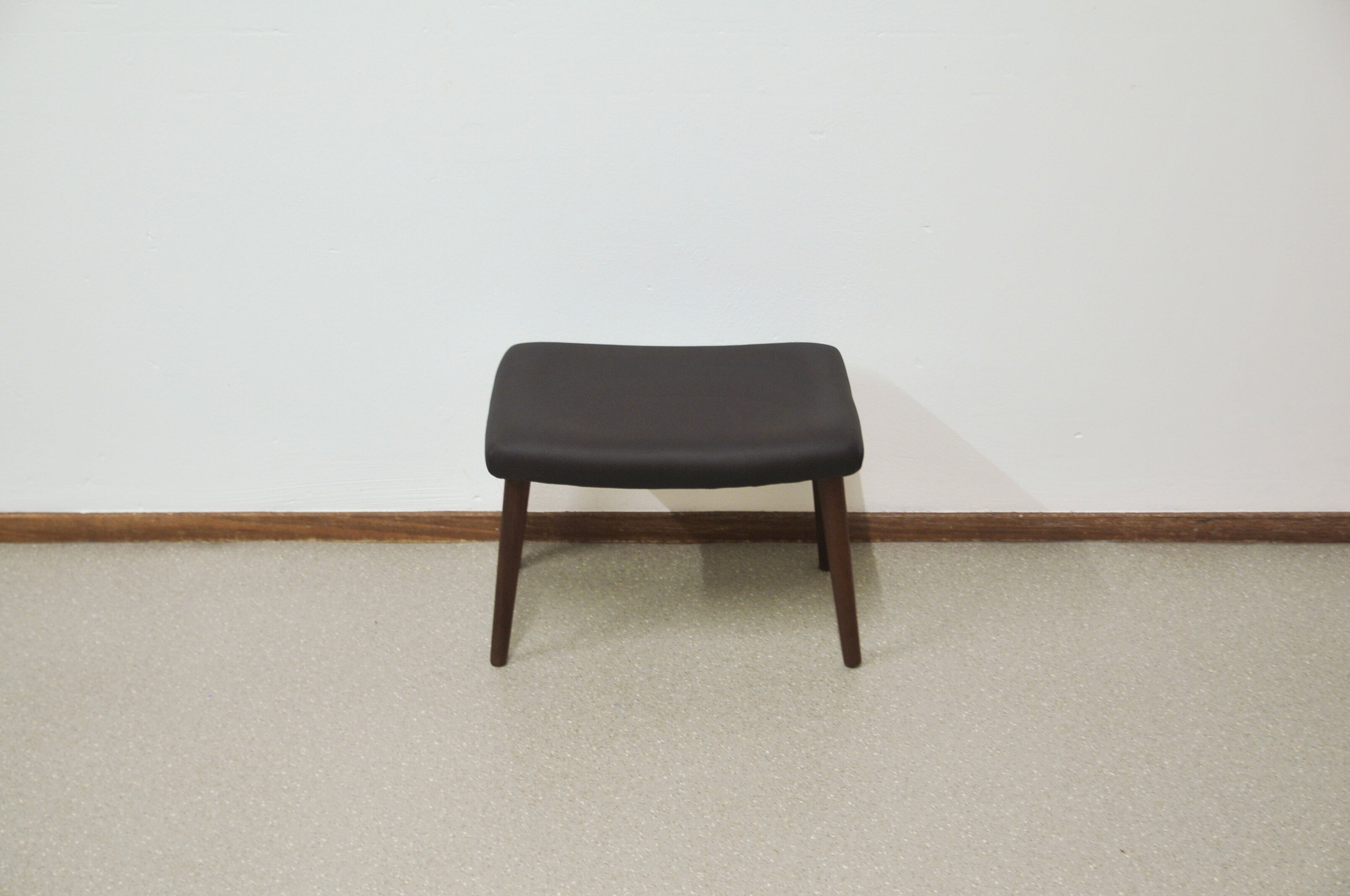 Vintage danish skai stool