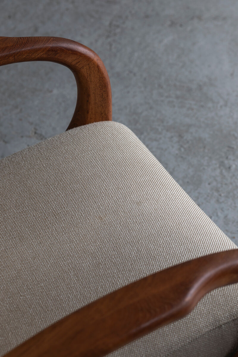 Reclining easy chair in beige wool, Denmark, 1980’s