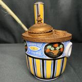 Old porcelain inkwell of Paris signed CLAIN late nineteenth