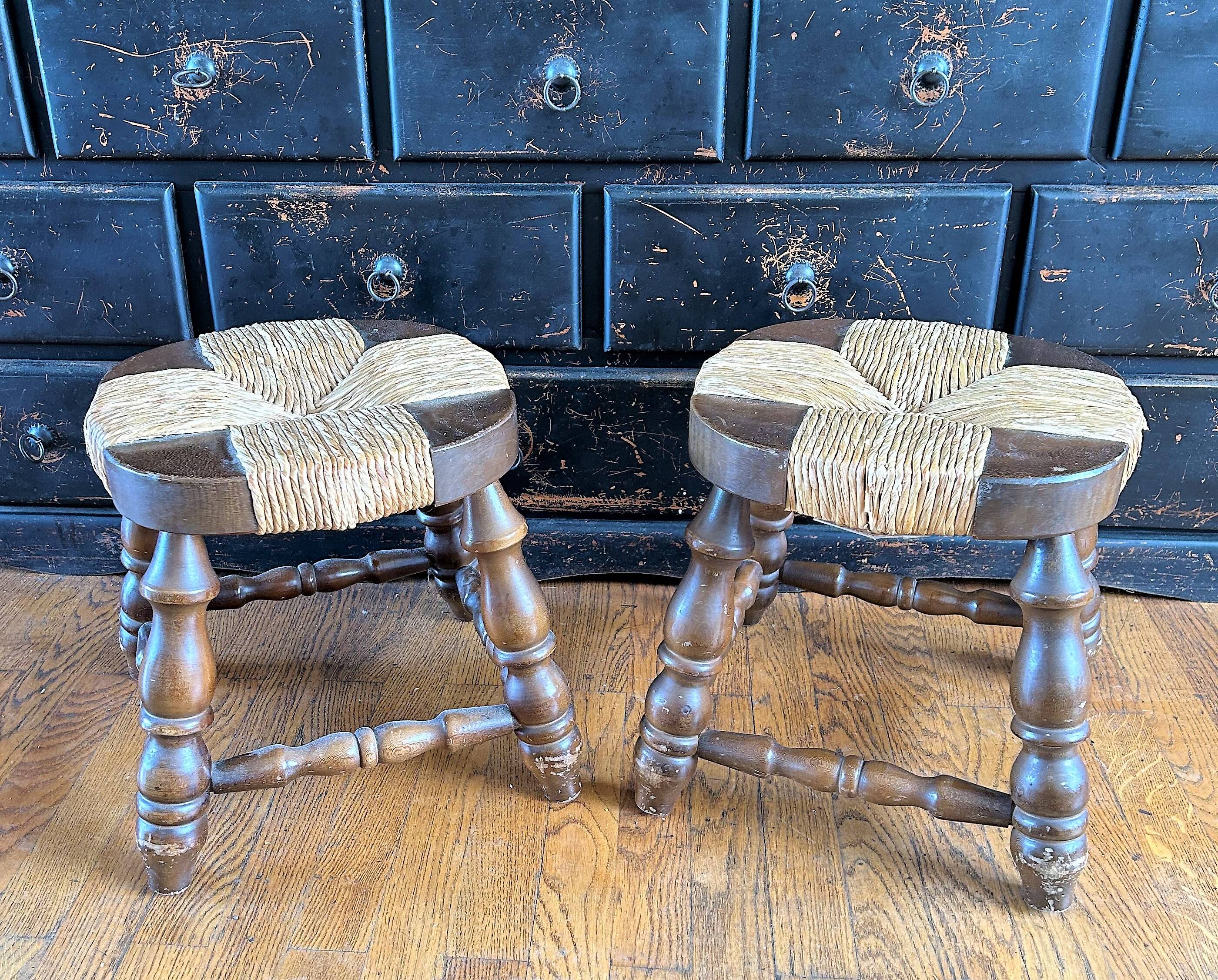 Pair of low stools - vintage wood and straw