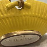 Ceramic appetizer basket