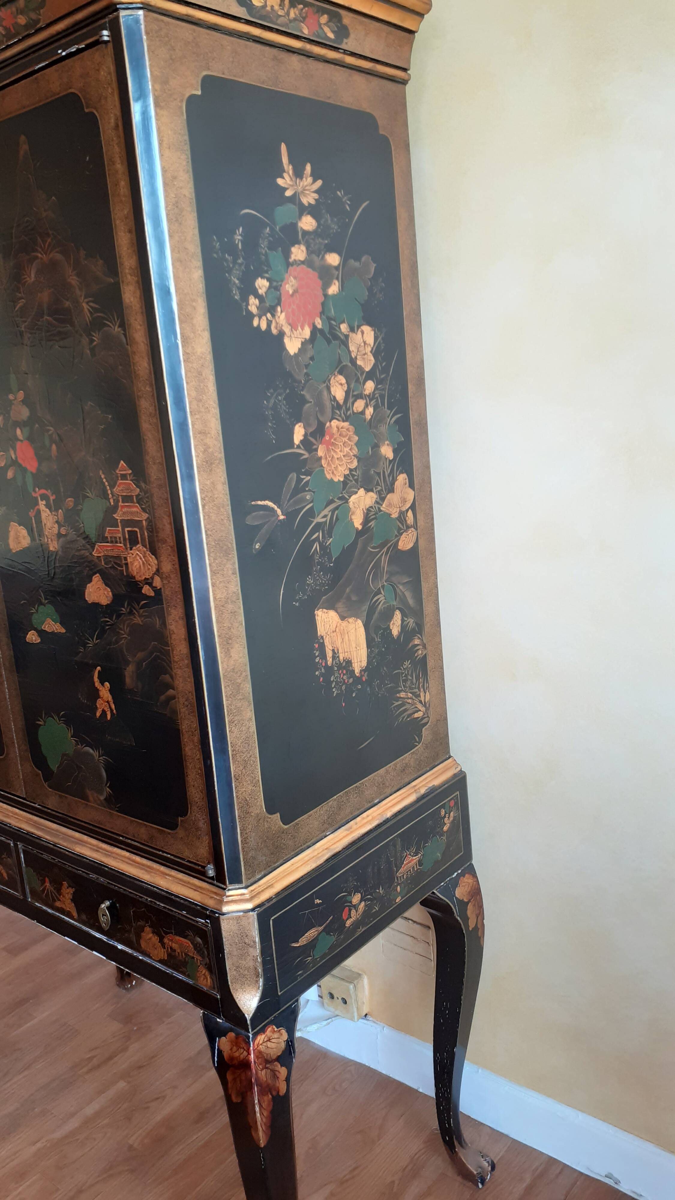 Meuble style chinois laqué