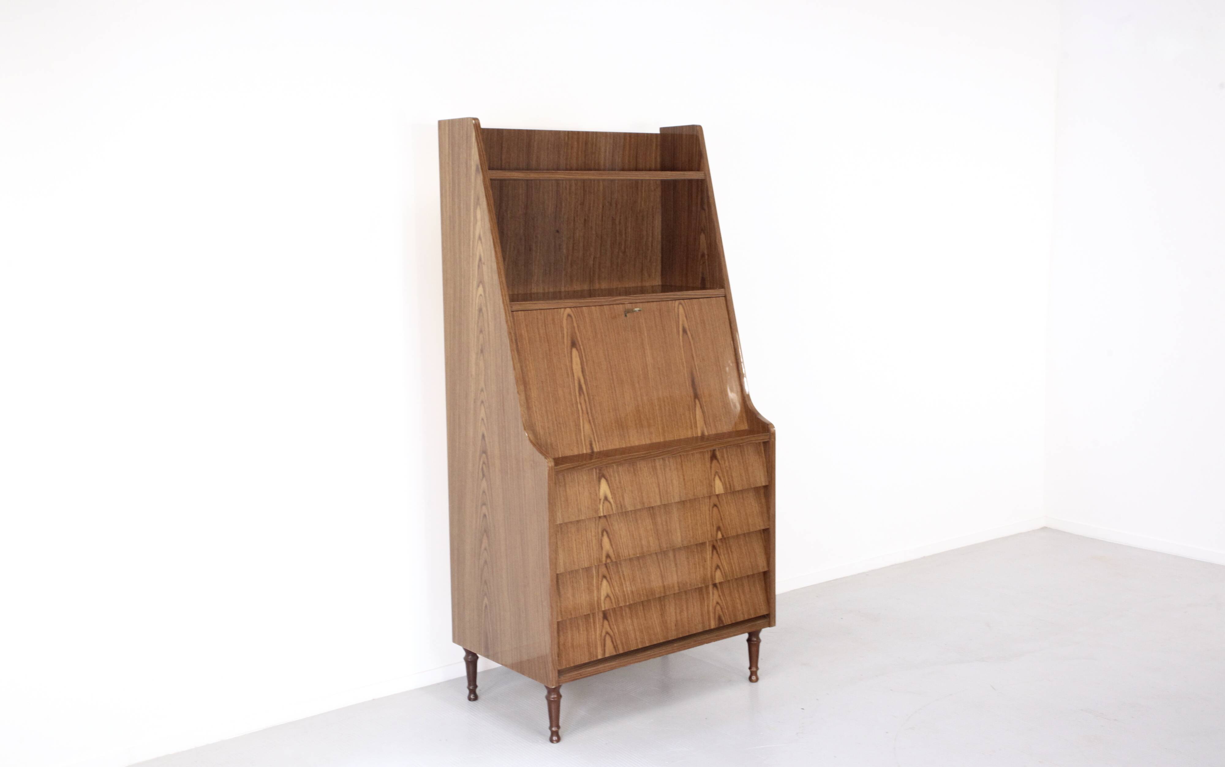 Midcentury italian bureau in teak