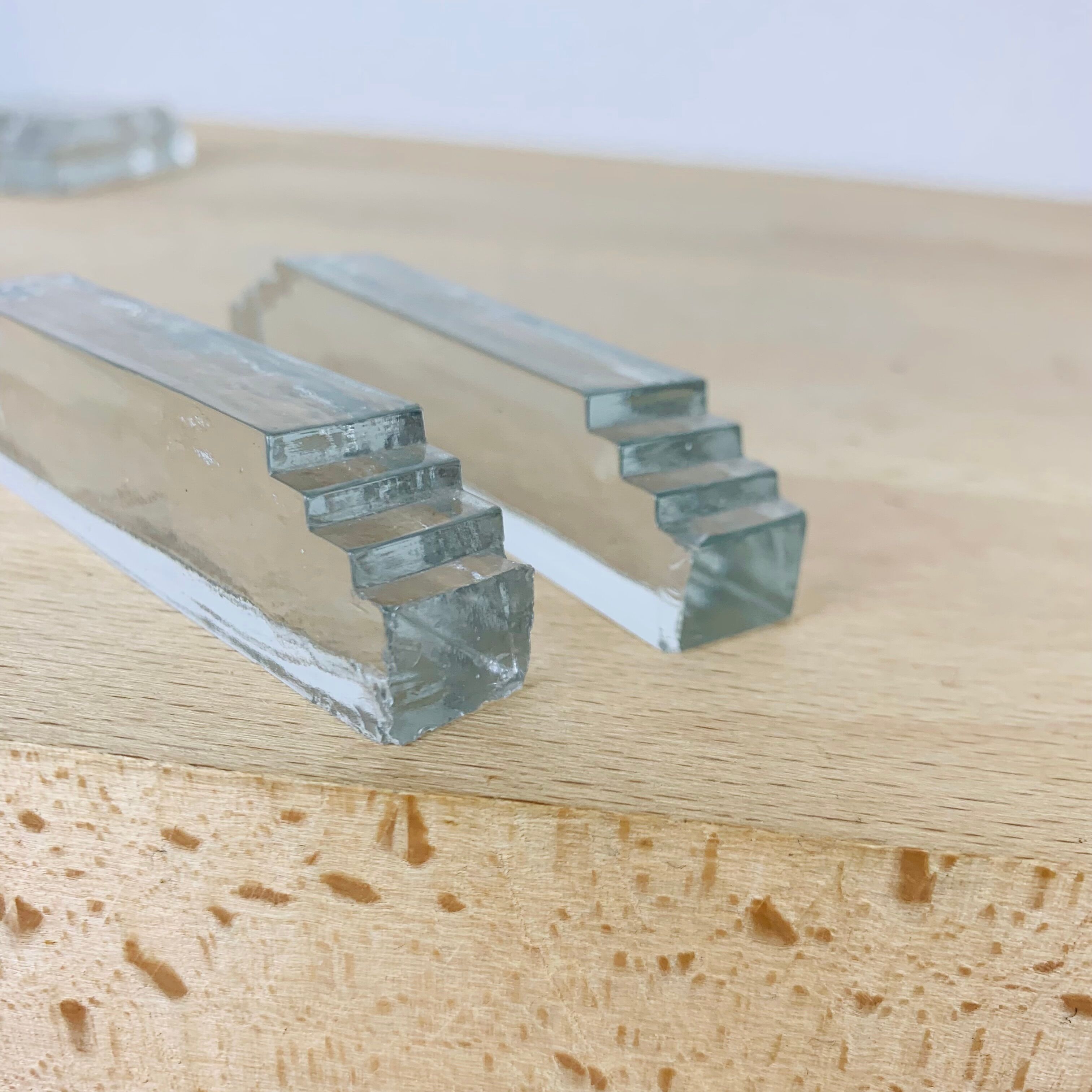 11 art deco glass knife holders and salt shaker