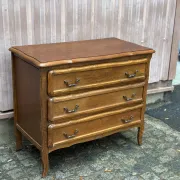 Curved commode with 3 drawers in Louis XV style, made of oak, 1980.