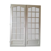 Double portes anciennes  petits carreaux
