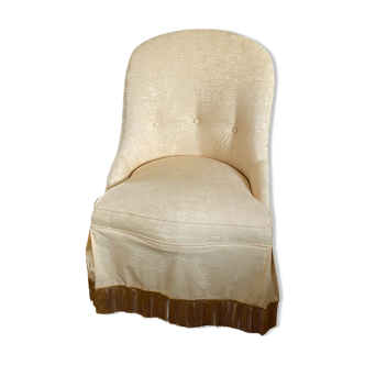 Fringed toad armchair