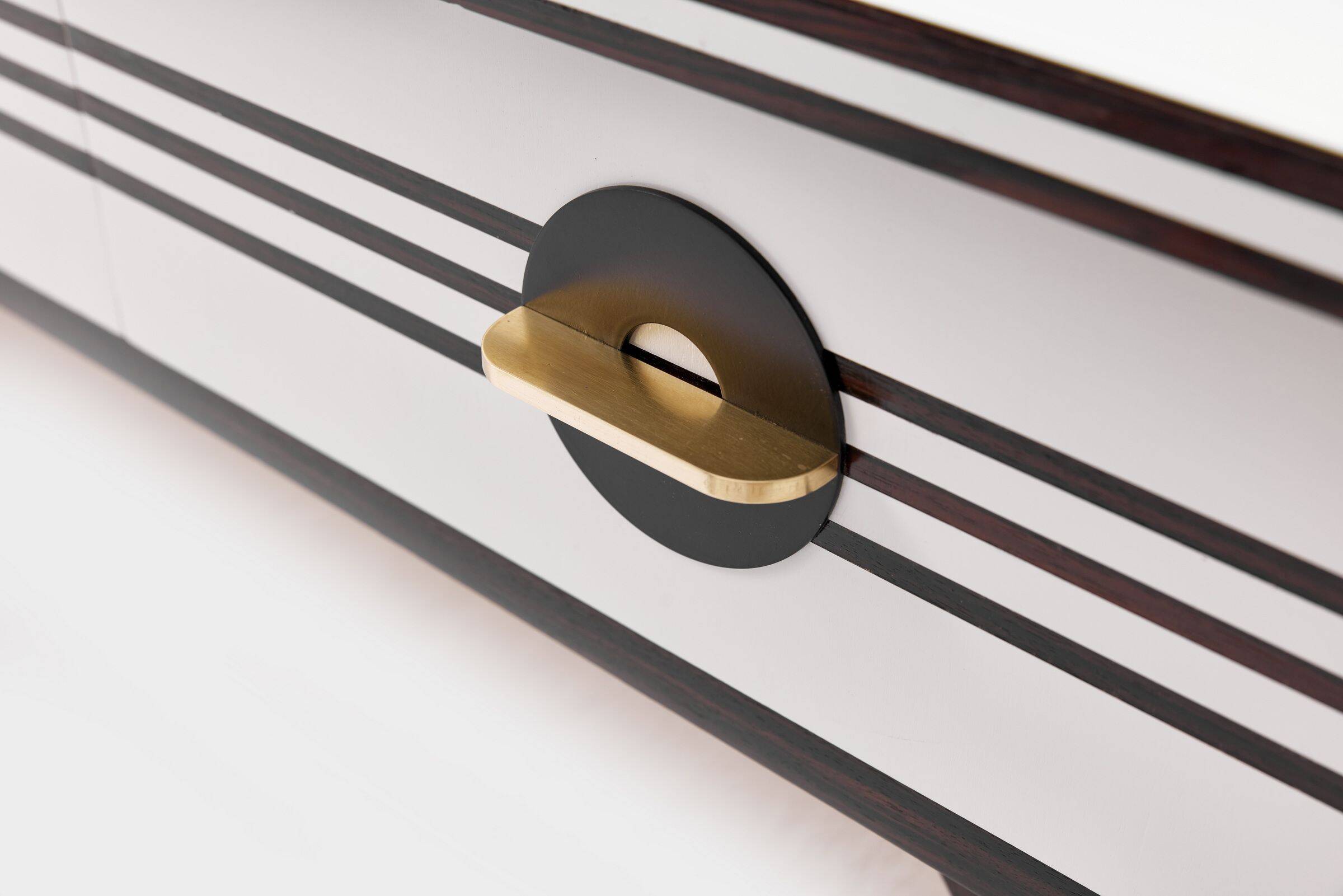 Lowboard en bois, design danois, années 1960, production : Danemark