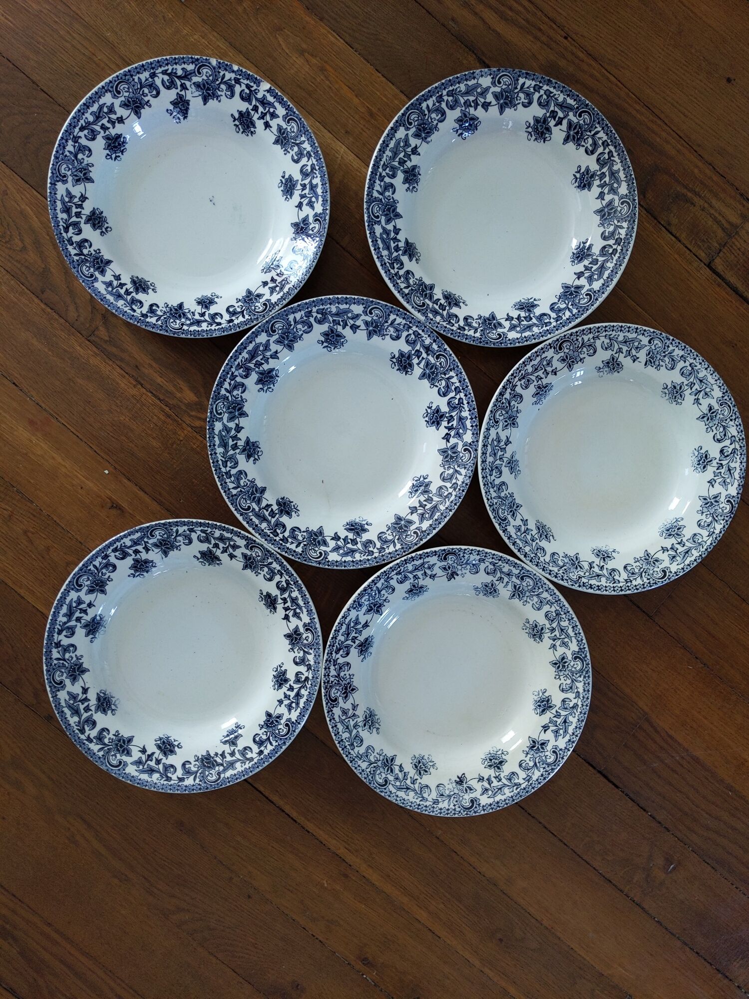 Plates earth of iron saint Amand Jane retro vintage antique
