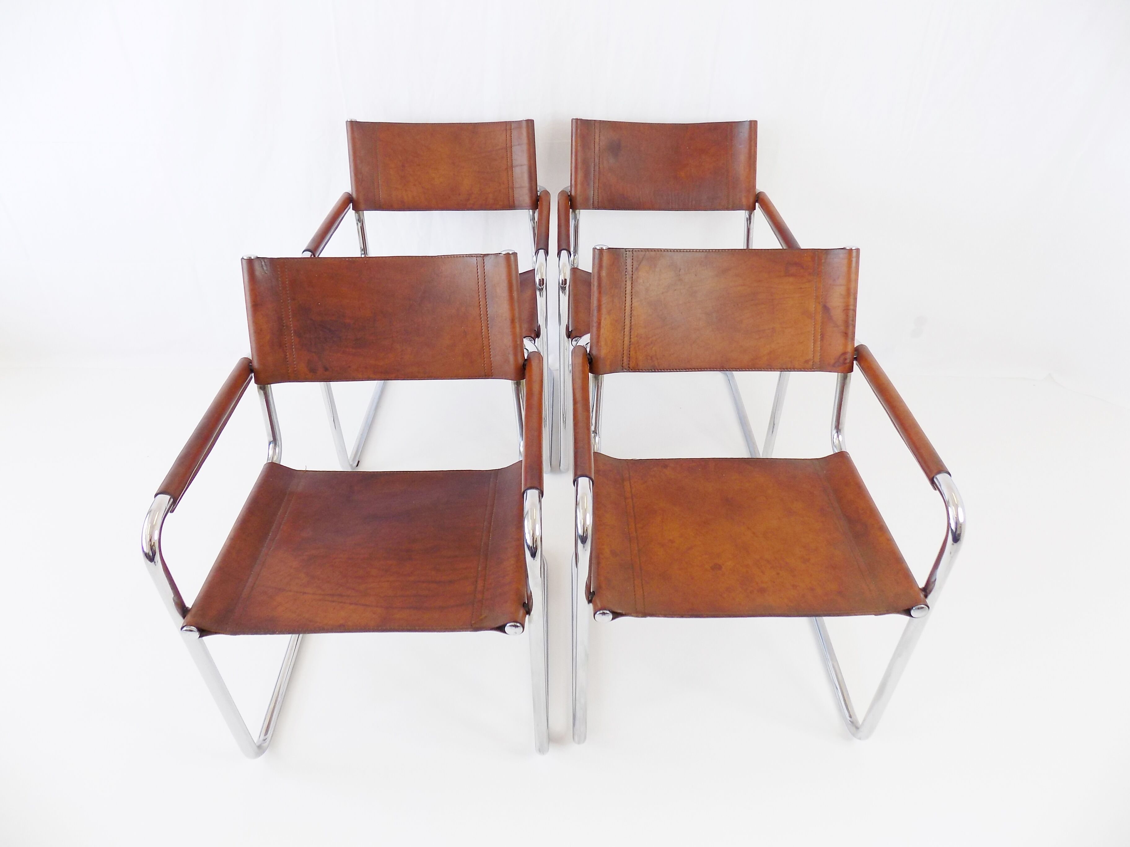Matteo Grassi MG5 set of 4 leather cantilever chairs