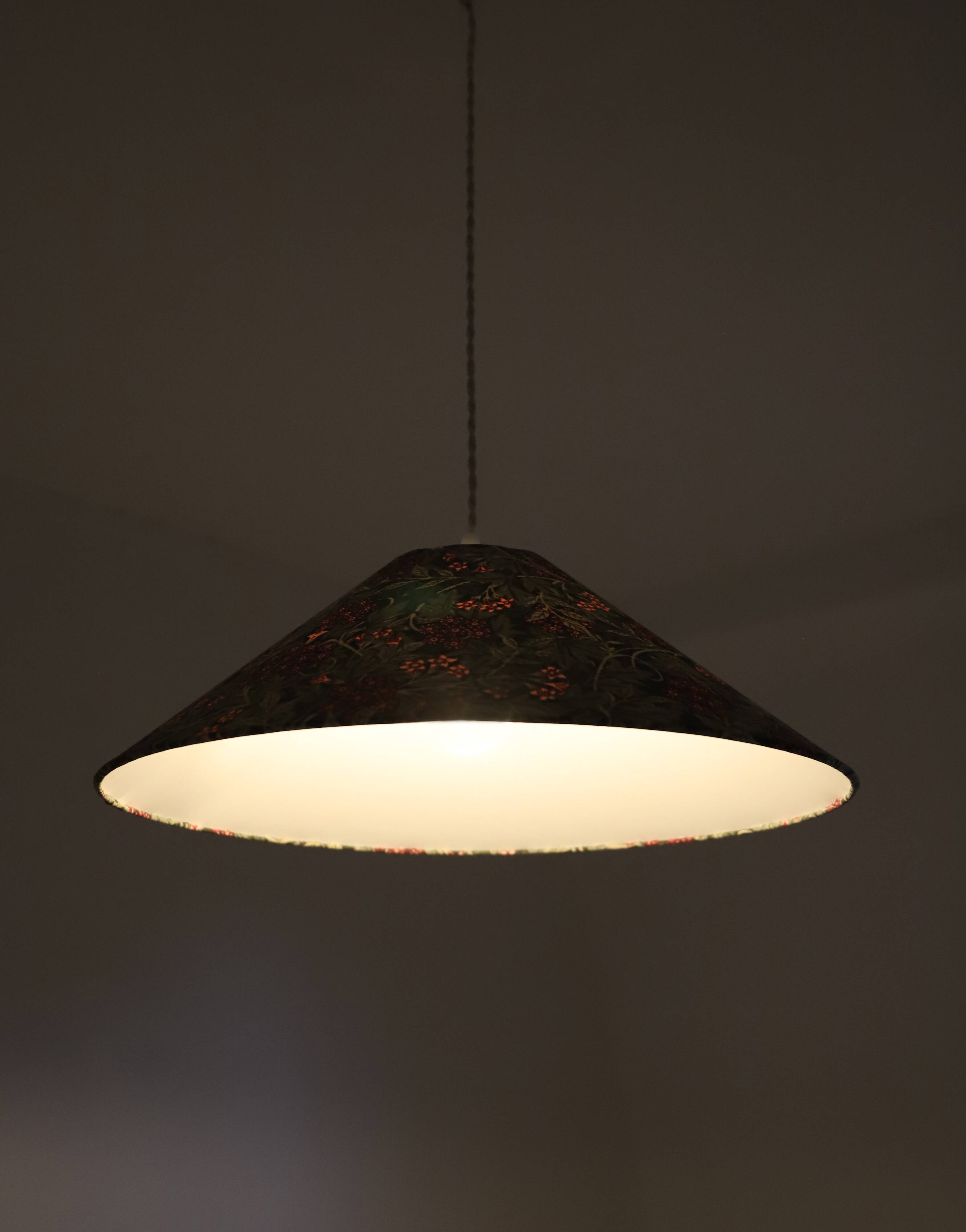Refurbished printed trapezoidal pendant light