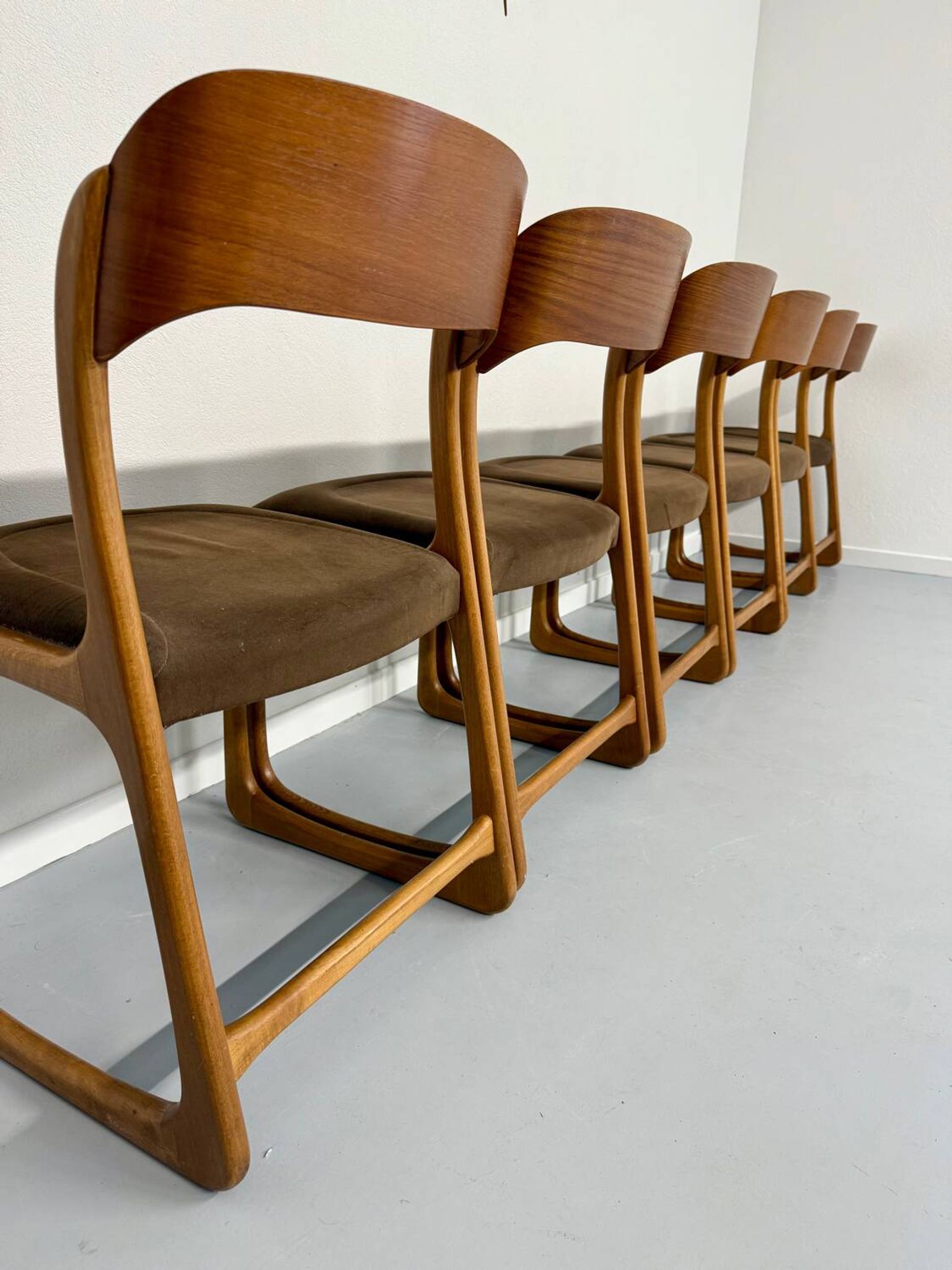 Set of 6 Baumann sleigh chairs in wood and brown fabric, original 1960s