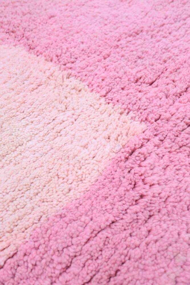 Tapis bérbere rose fait main traditionnelle 300cmx200cm