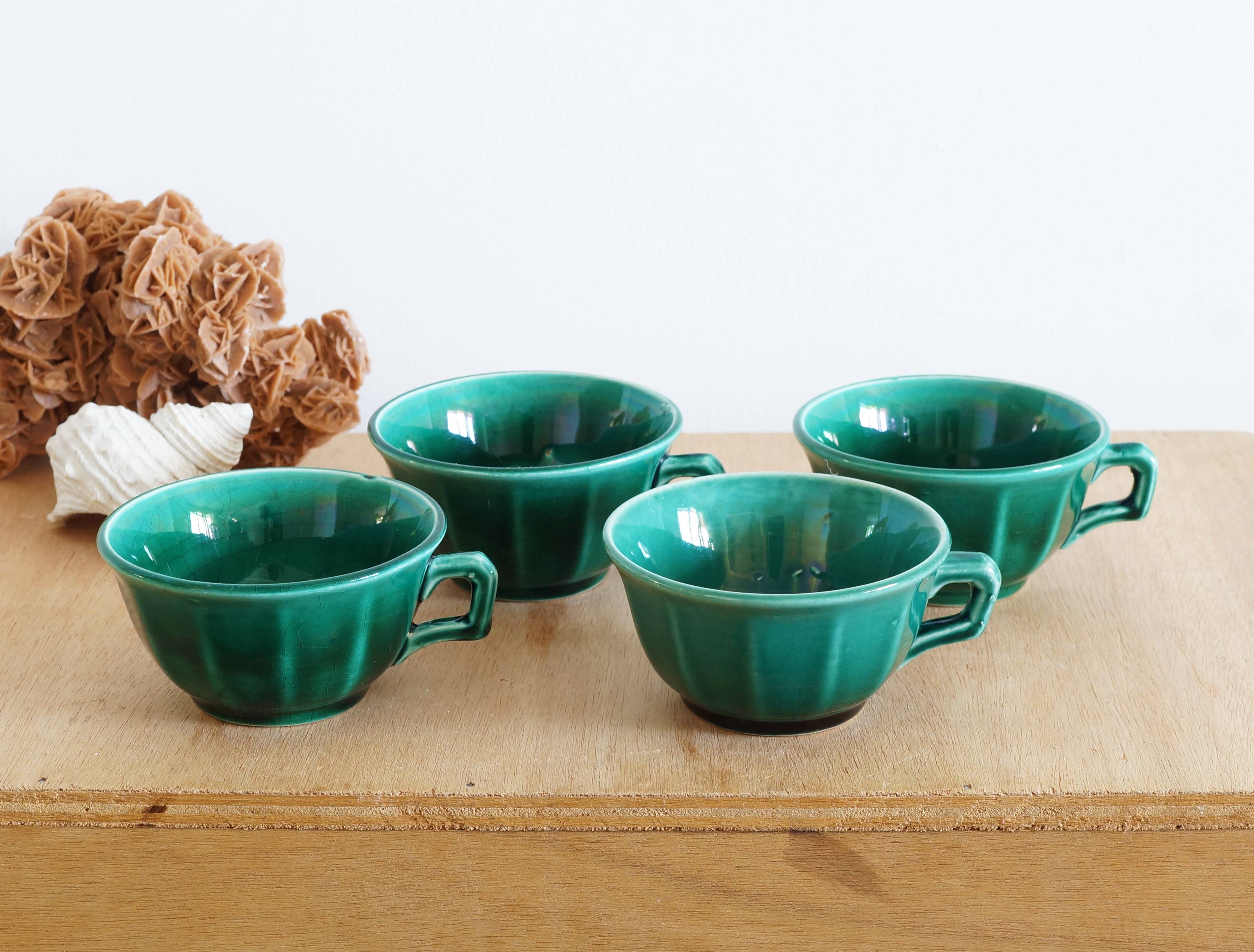 Set of 4 green cups 60s