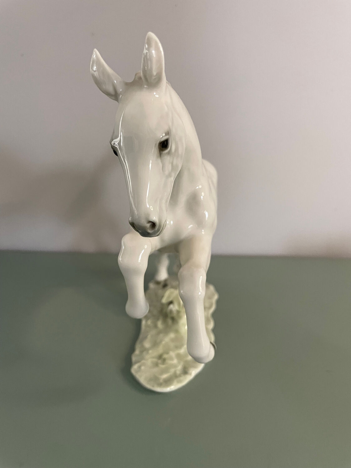 ART DECO FIGURINE HUTSCHENREUTHER POULAIN HORSE PORCELAIN
