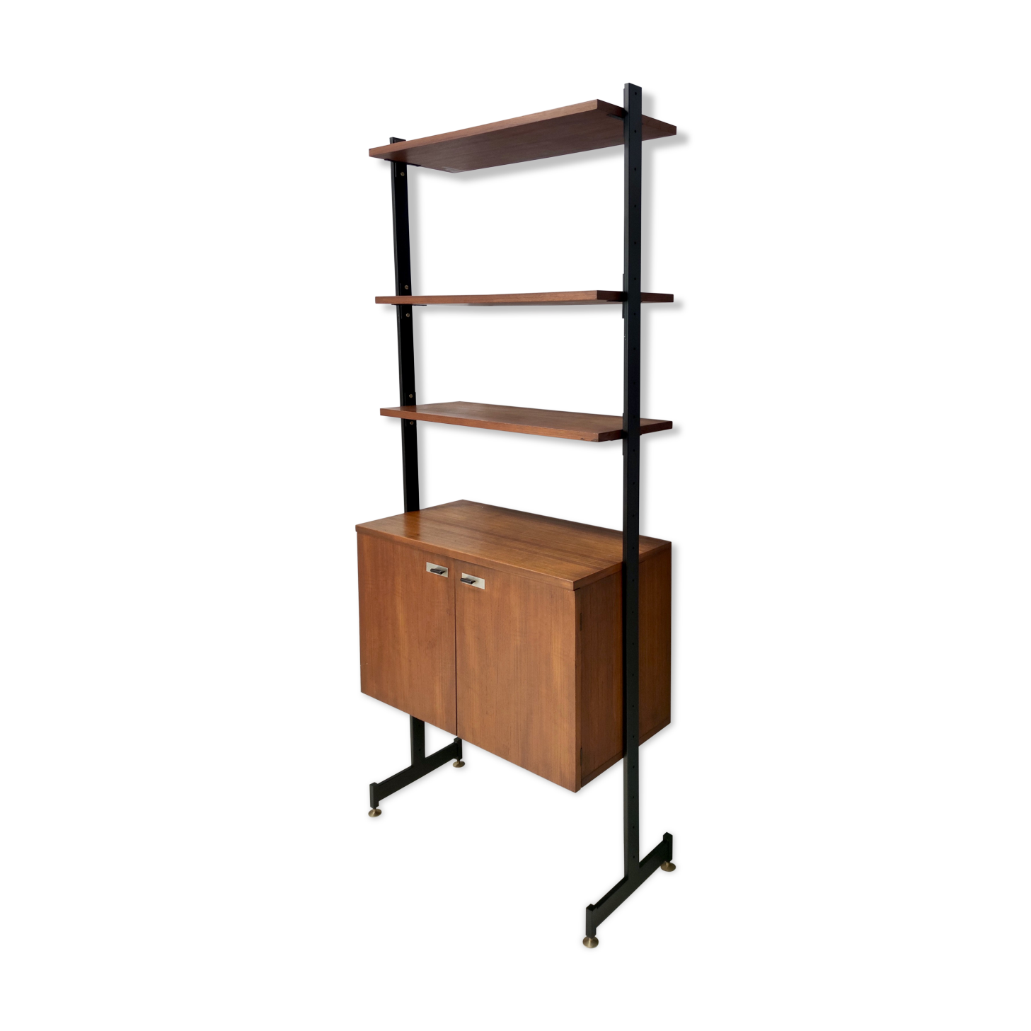 Étagère en bois vintage avec des détails en laiton et en métal vernis, Italie