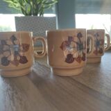 Set of 4 Pagnossin cups and saucers with vintage floral pattern